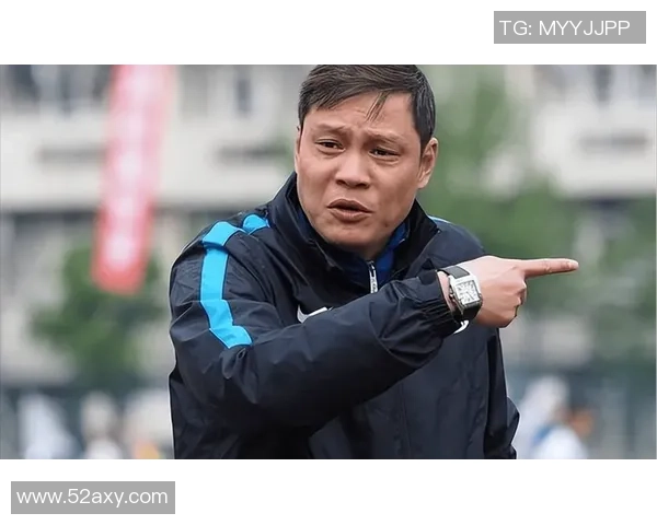 如何有效接近足球明星教练并建立良好关系的实用指南 如何有效接近足球明星教练并建立良好关系的实用指南